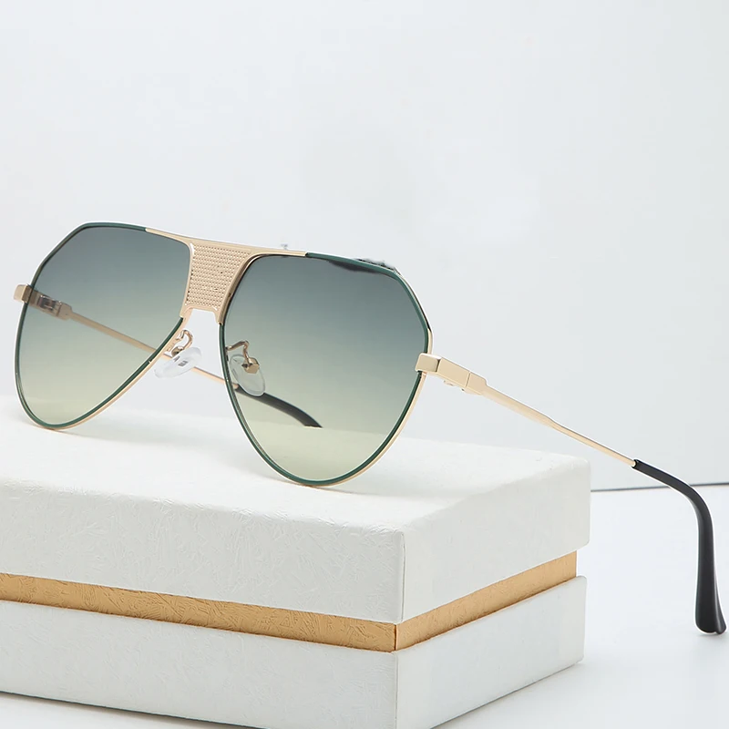 

Классические роскошные поляризационные солнцезащитные очки для мужчин и женщин, модель 2021 года, винтажные брендовые дизайнерские очки для ...