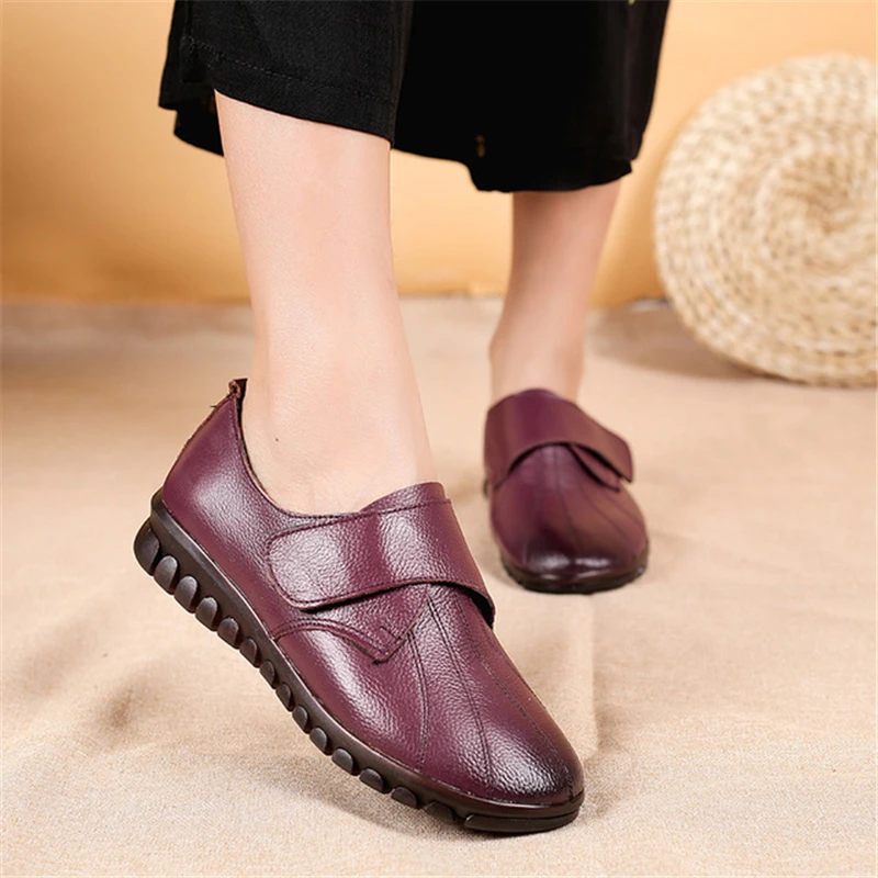 Женские лоферы из натуральной кожи в стиле ретро с круглым носком повседневная