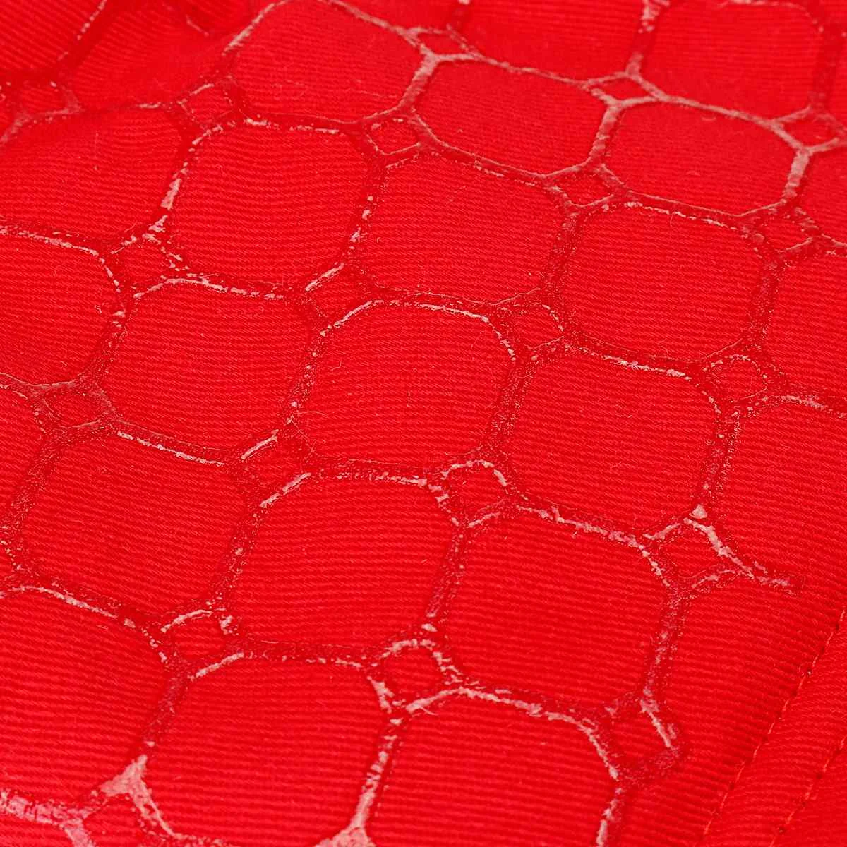 

4Pcs/Set 2pcs Oven Mitt and 2pcs Heat Resistant Pot Holder Pad Protective Oven Gloves The Goods for Kitchen Gadgets Gifts