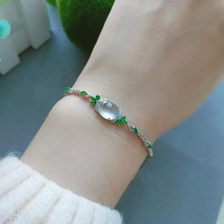 

Original new natural ice seed chalcedony egg round elegant charm creative retro silver jeweler bracelet