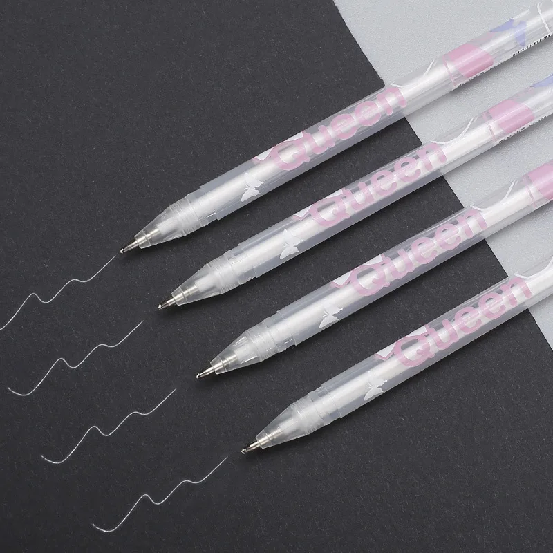 Ручка с белым цветением анимационный дизайн креативная художественная живопись