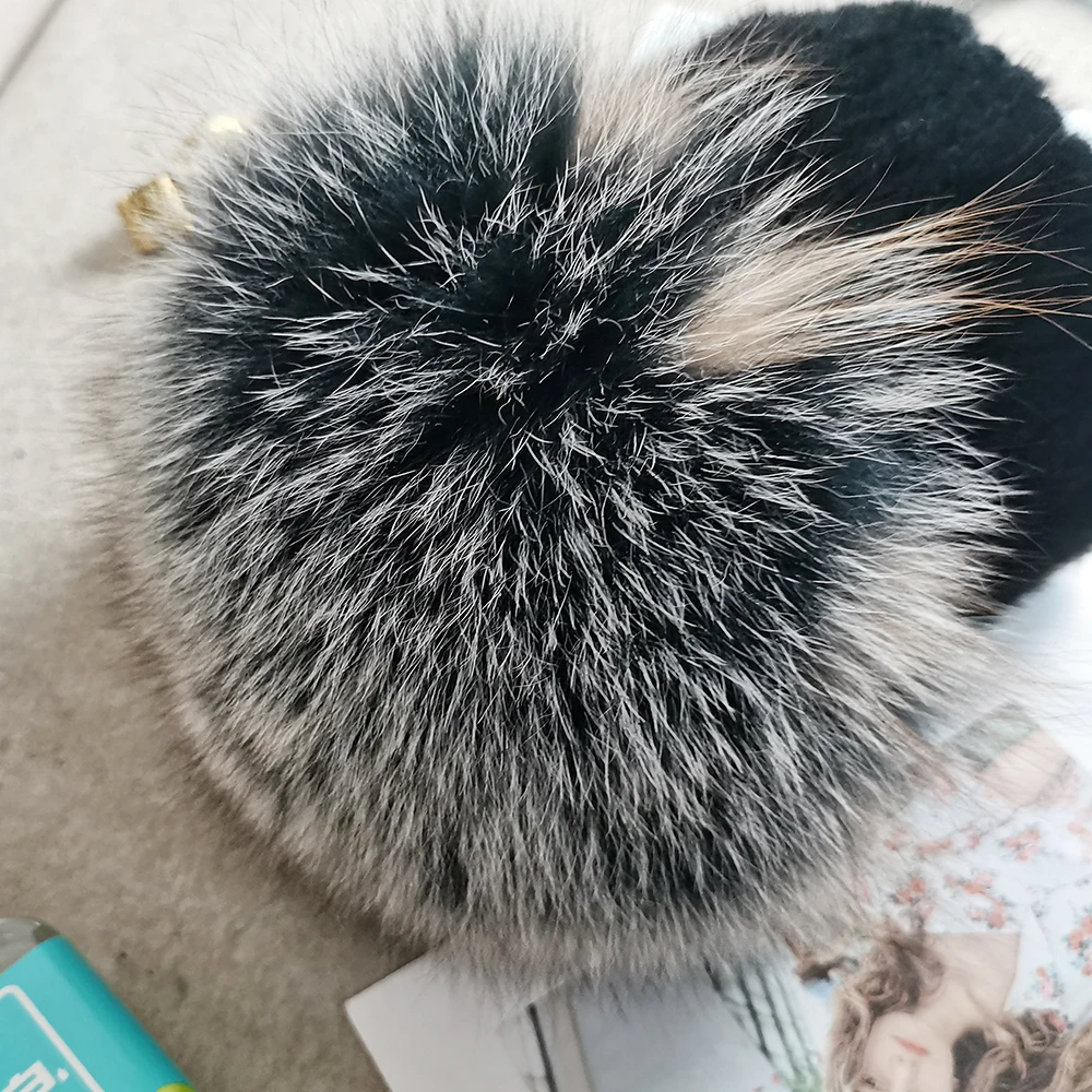 

Hot Sale Fashion Winter Warm Women Knit Caps Natural Mink Hats With FOX Fur Vertical Woven Top Lady Real Mink Fur Beanies Cap