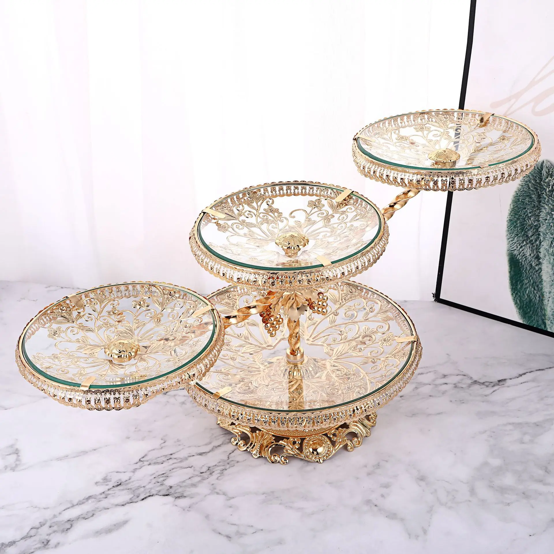 Кофейный столик Креативная фруктовая тарелка Световой роскошный закаленное стекло Многоуровневое европейское украшение на.