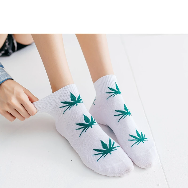 

1 pair Men's Fashion Business Weed Hemp Cotton Socks Street Fashion Skateboard Couple Girls Harajuku Trend Socks Give Men a Gift