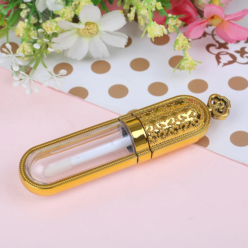

High Quality 8ml Gold Empty Plastic Lip Gloss Tube Balm Bottle Container Refillable Pretty Tool