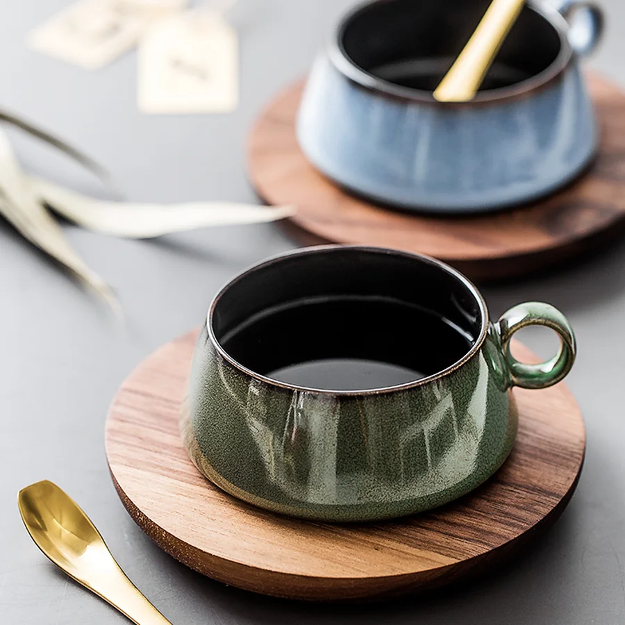 

Luxury Mugs Coffee Cups Ceramic Designer Nordic Classic Mug Personality Tea Cups and Saucer Sets Afternoon Tea Cup Tazas De Cafe