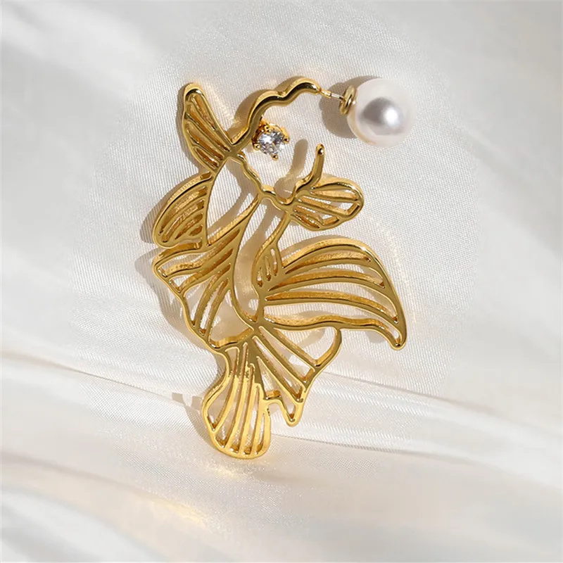 

YANGLIUJIA Design New Fashionable Joker Exaggerated Temperament Pearl Goldfish Lucky Koi Earrings Female Jewelry Gift Party