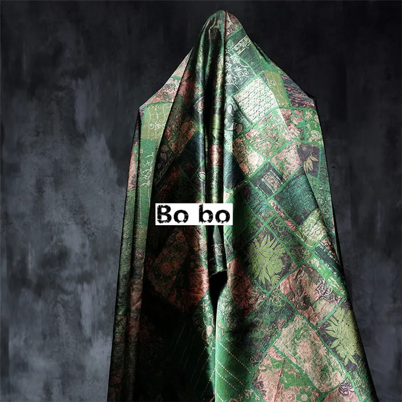 Мягкая глянцевая дизайнерская ткань с принтом уксусной кислоты | Дом и сад