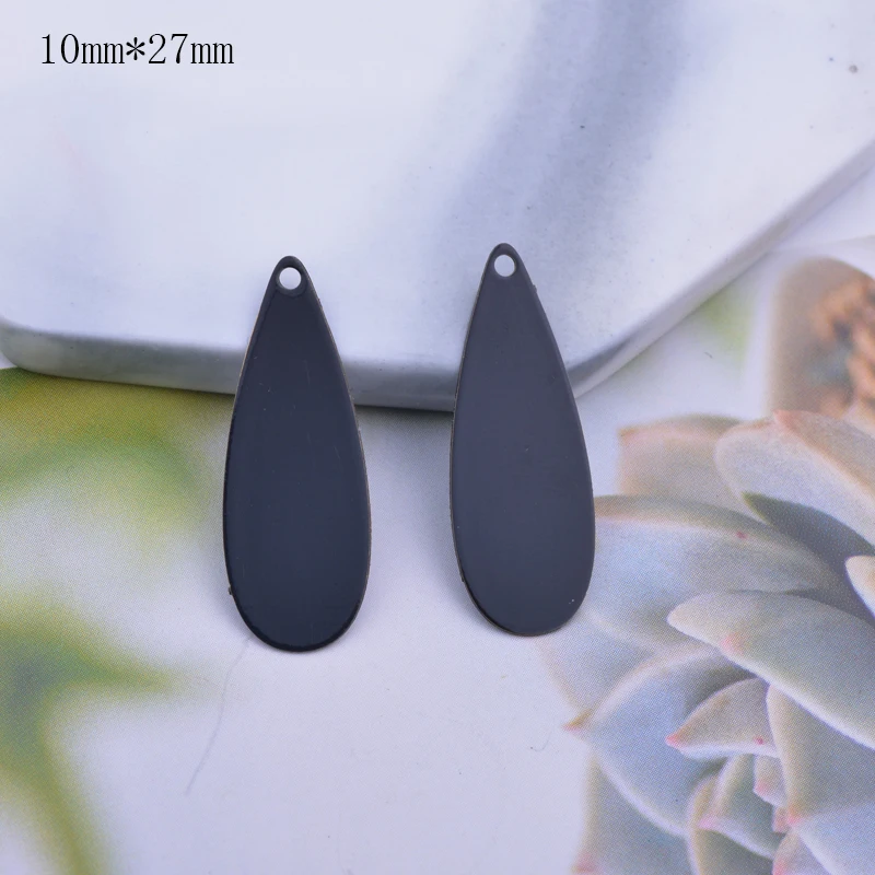 12 шт. маленькие круглые подвески Черный Подвеска квадратной формы с лазерными