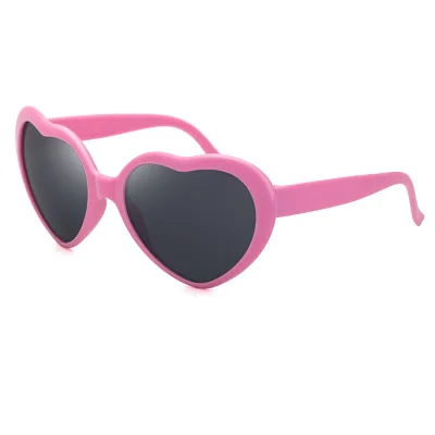 

Lights change into love and romantic glasses. Night vibrato. Same glasses. Tide. online celebrity. Same heart sunglasses