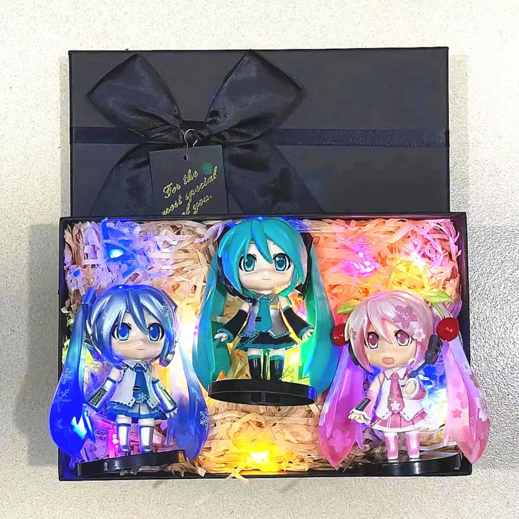 

Gift Box Anime Hatsune Miku Pink Cherry Blossom Ghost Future Q Version Doll PVC Movable Doll Girl Model Toy Gift 10cm