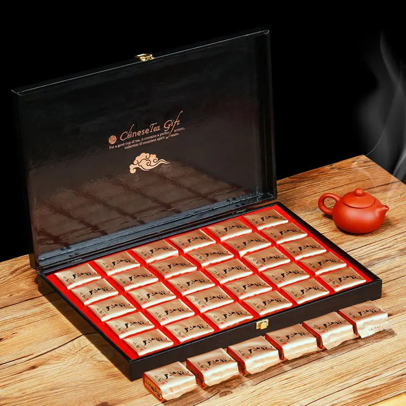 

Wuyishan Rock Tea Special Cinnamon Tea Leaves Da Hong Pao Tea Drops Plastic High-grade Gift Boxed 250g