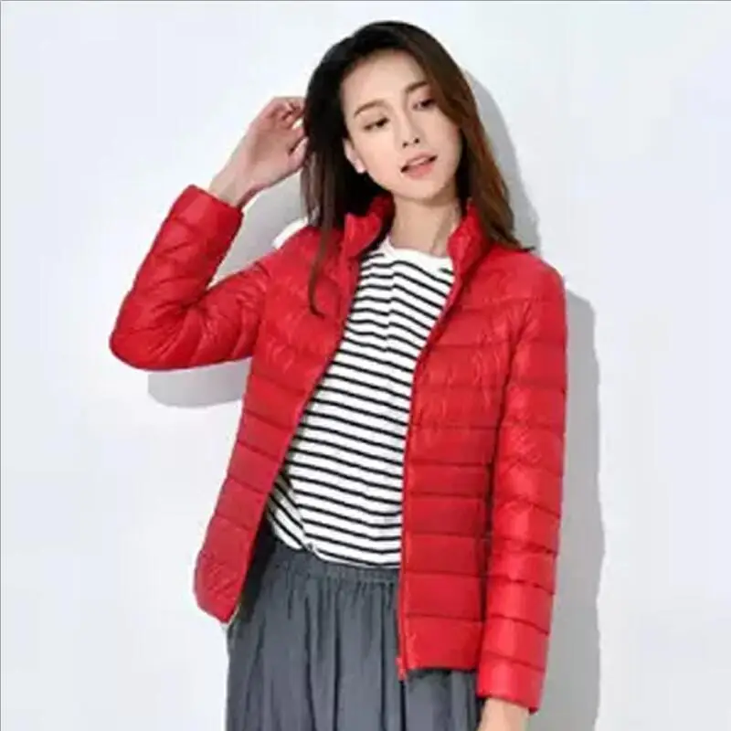Новинка, ультра легкие хлопковые куртки, Женское зимнее пальто с капюшоном, теплые тонкие парки с длинными рукавами, 6XL, плюс размер, куртка, женская одежда - Цвет: Red Stand