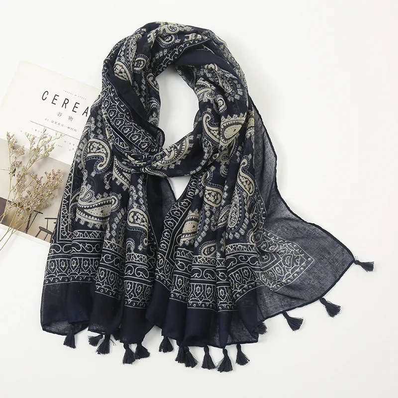 

New Ethnic Style Beach Towel Scarf Female Tassel Decorate Spring Autumn Sunscreen Shawls Long Scarves Muslim Women Hijab