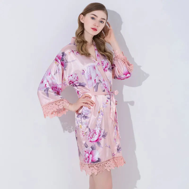 blush YUXINBRIDAL халаты с цветочным принтом с кружевной отделкой цветочный атласный Шелковый Свадебный невесты кимоно для невесты Халаты вечерние халат атласный 02 - Цвет: blush