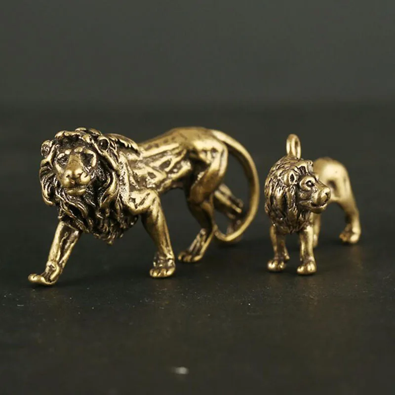 Бронзовый брелок с подвеской в виде льва бронзовый медальон подарок медный для