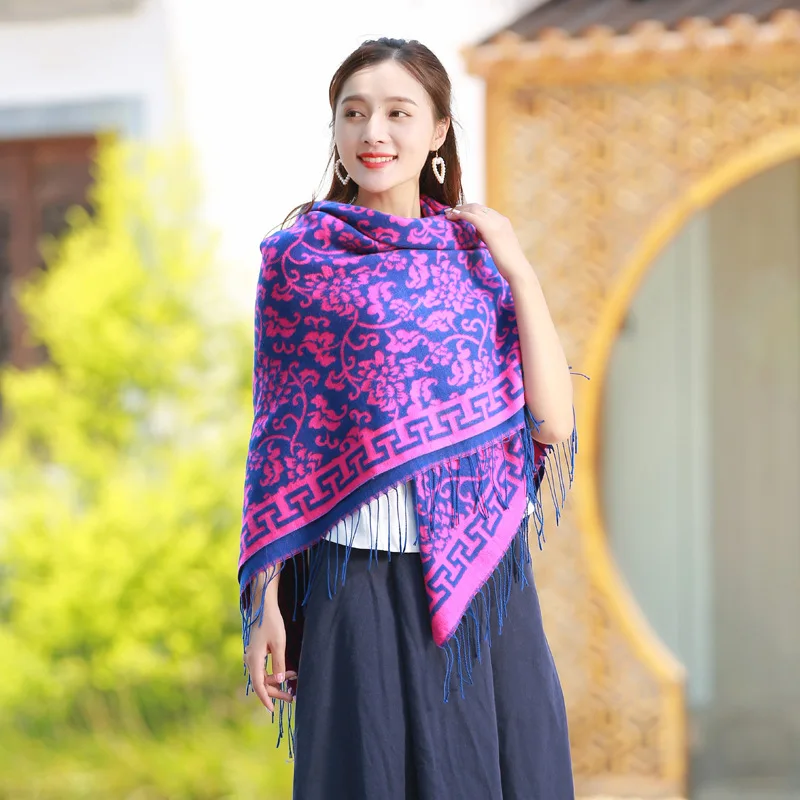 Двусторонняя ветрозащитная шаль в национальном стиле на весну и осень толстый
