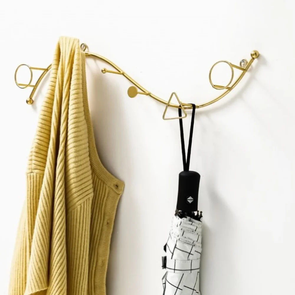 

1Pc Practical Wall-mounted Hanger Nordic Style Clothes Hook for Home (Golden)