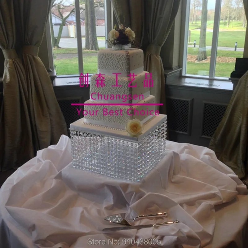 Акриловая подставка для торта украшенная кристаллами свадебная декорация