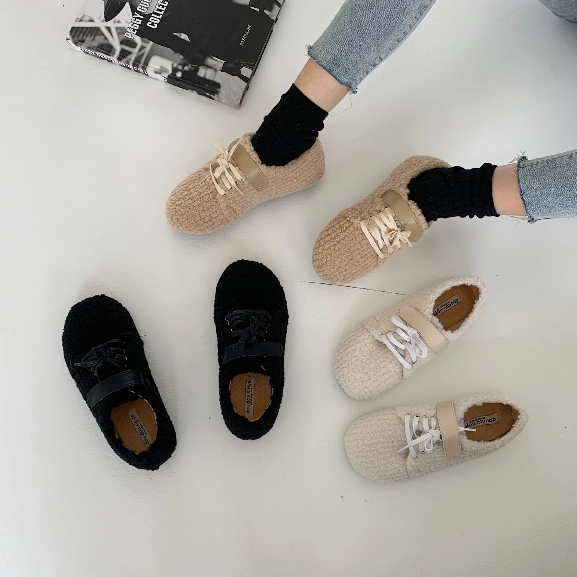 

Shallow Mouth Slip On Shoes For Women Round Toe Loafers Fur Female Footwear Modis Casual Sneaker Slip-on Moccasin Winter Dress