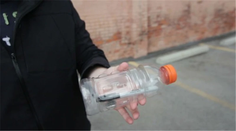 И все будут потреблены магические трюки подписанная монета появляющаяся в