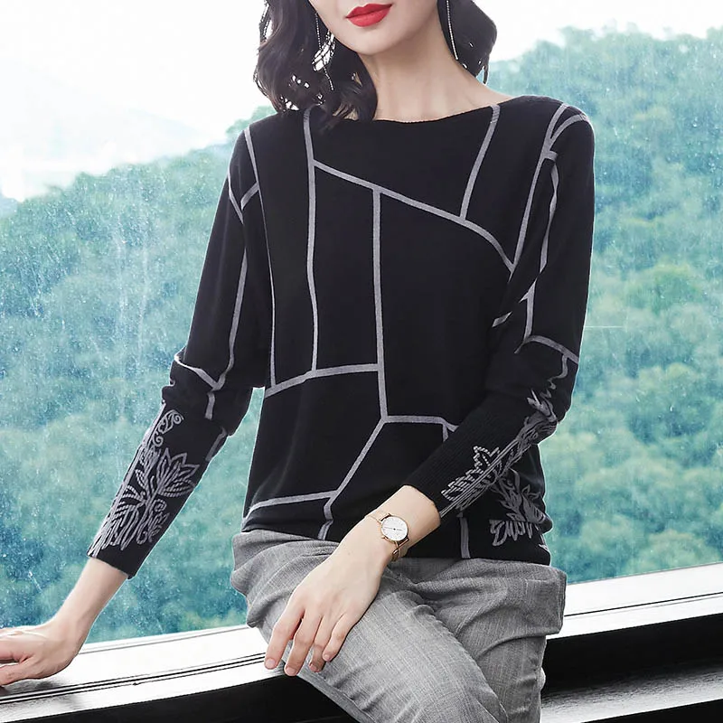 

Spring Women's Knitted Sweater Thin Loose Large Size Pullover Sweater Korean Version of The Word Collar Printed Cashmere Sweater