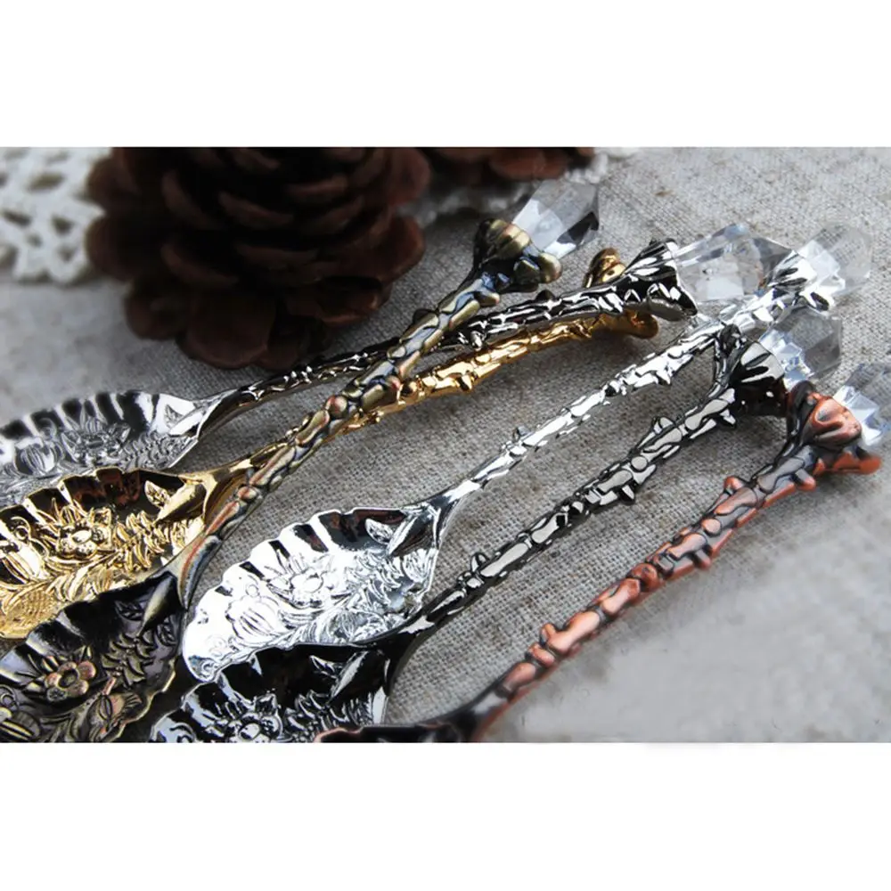 Винтаж резные с украшениями в виде кристаллов и цветов Кофе Чай ложка для