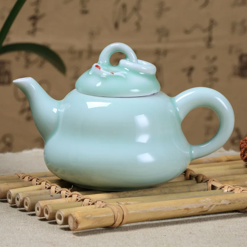 180ml Creative Longquan Celadon China Teapot Small Fish Embossed Carp Teapots Ceremony Ceramic Kung Fu Tea Set Gift Wholesale | Дом и сад