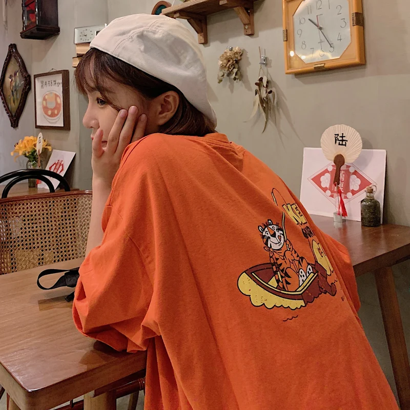 

Европейские товары Instagram футболка с коротким рукавом для женщин 2019 корейская Свободная рубашка BF в западном стиле Модная рубашка с коротким...