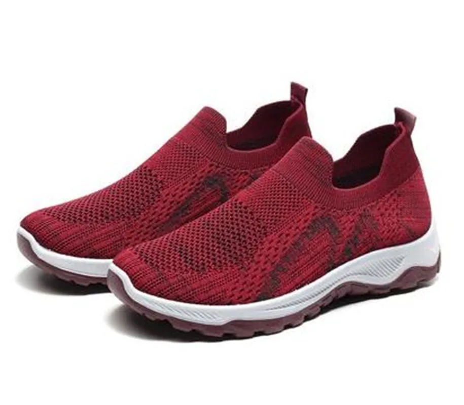 

Lightweight Comfortable Athletic Training Men Running Shoes