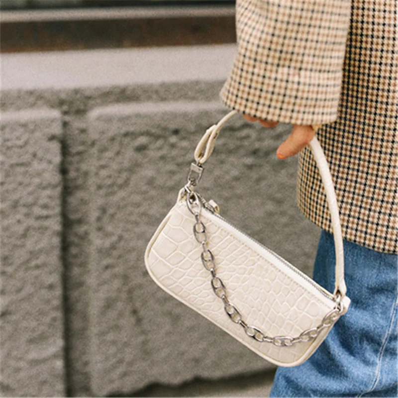 Сумка крокодиловая женская маленькая квадратная сумочка на плечо мессенджер