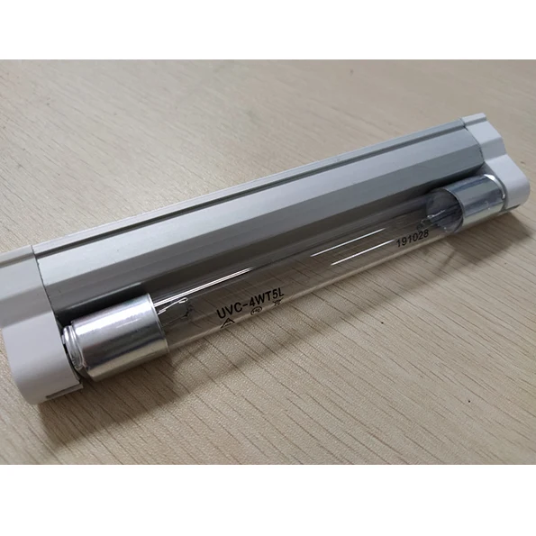 Аппарат для дезинфекции микрофона с настенным креплением аппарат УФ-дезинфекции