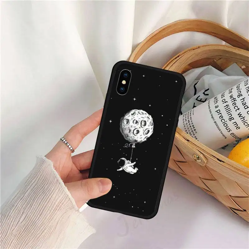 

Space universe astronaut Starry sky Phone Case for iPhone 11 12 pro XS MAX 8 7 6 6S Plus X 5S SE 2020 XR