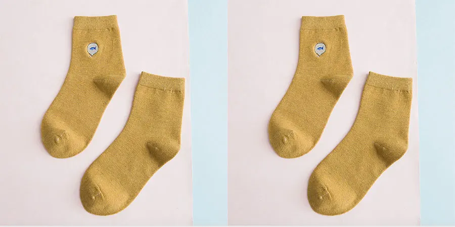 Yellow Милые короткие носки с вышивкой из мультфильма для женщин/девочек, однотонные повседневные хлопковые носки до лодыжки, женские забавные носки - Цвет: Yellow
