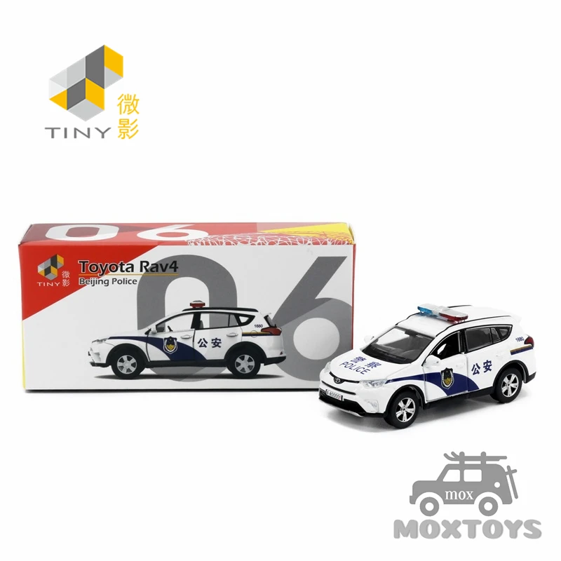

Крошечная белая модель автомобиля Toyota Rav4 Beijing Police, 1:64
