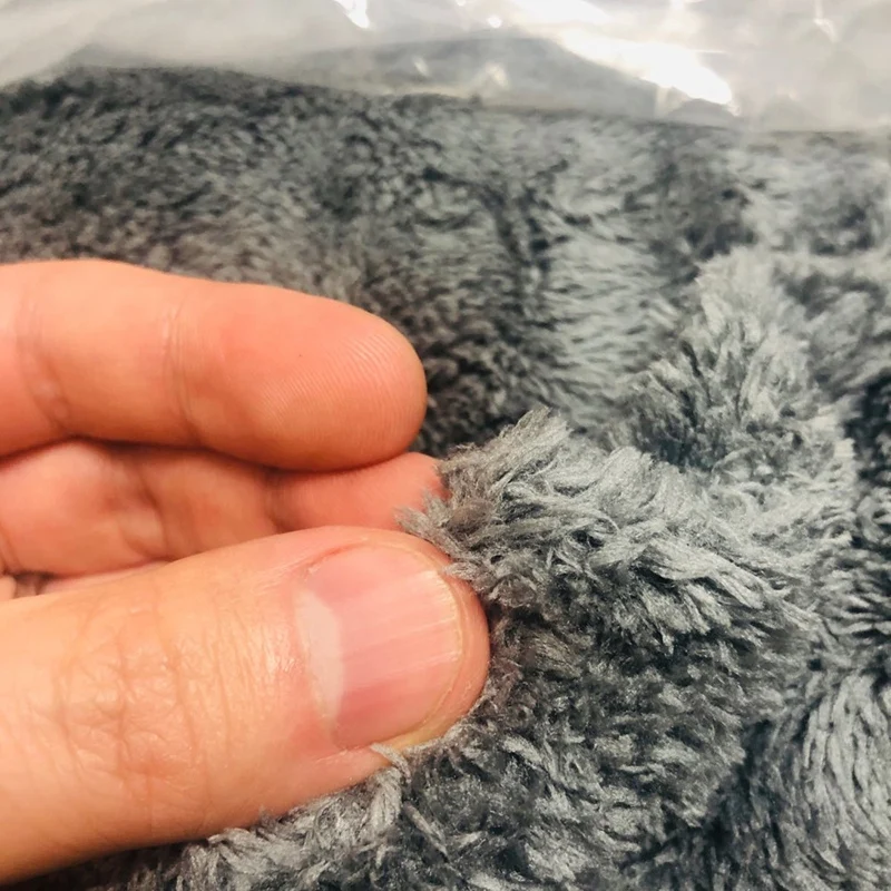 

Car Wash Towel,Coral Fleece Fiber Microfiber Cleaning Cloth for Car Wash Buffing Wax Polishing and Drying 16 x 16 Inch