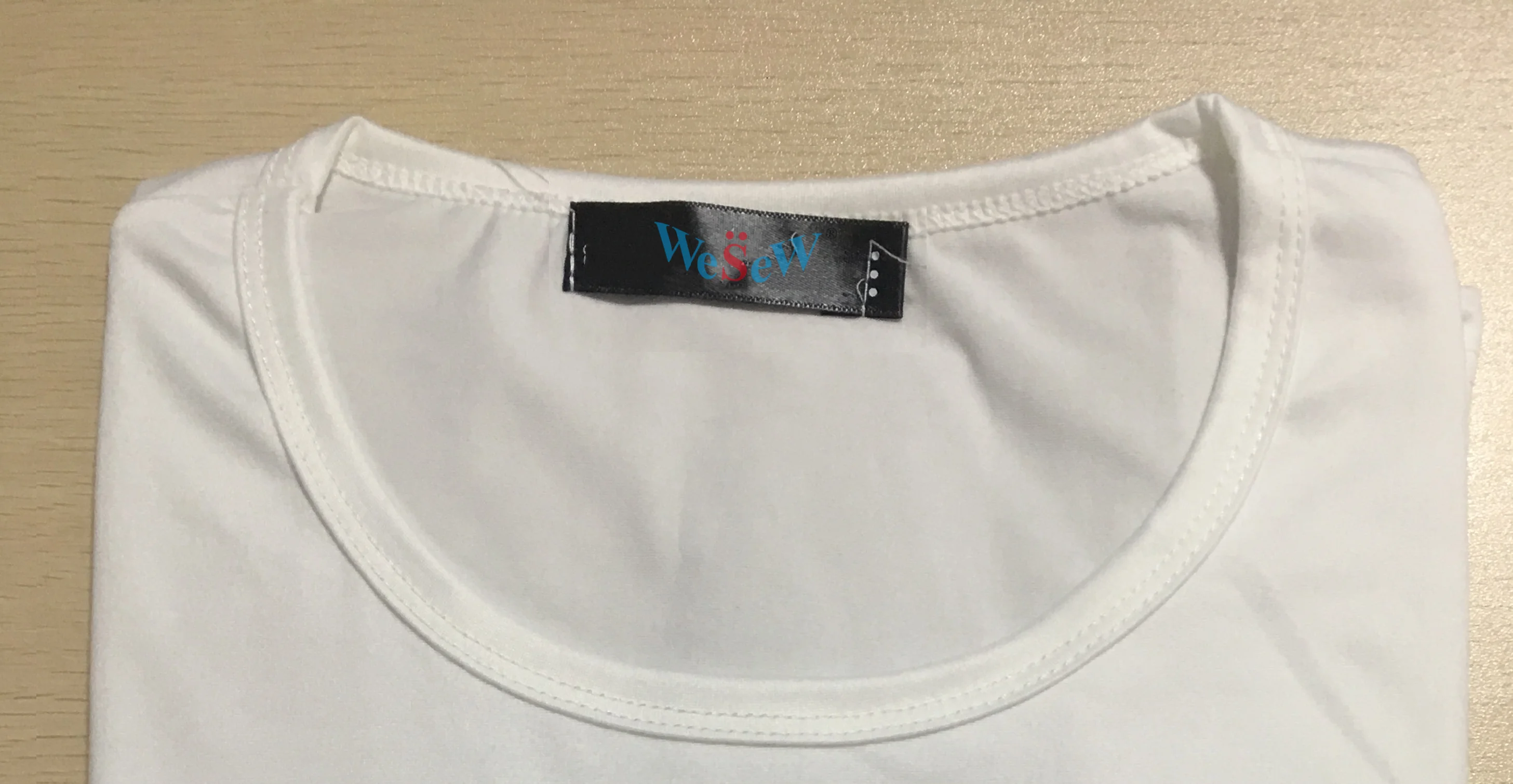 

WeSeW Milk Silk Material Bodies Being Underclothing Be Cool Men T Shirt New Fashion Style M Size TS0253