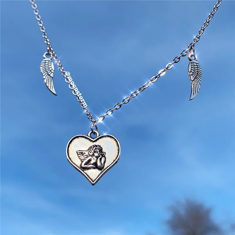 

Punk Love Heart Feather Metal Choker Chian Necklaces For Women Girl Hip Hop Harajuku Angel Pendant Necklace Trendy Jewelry New
