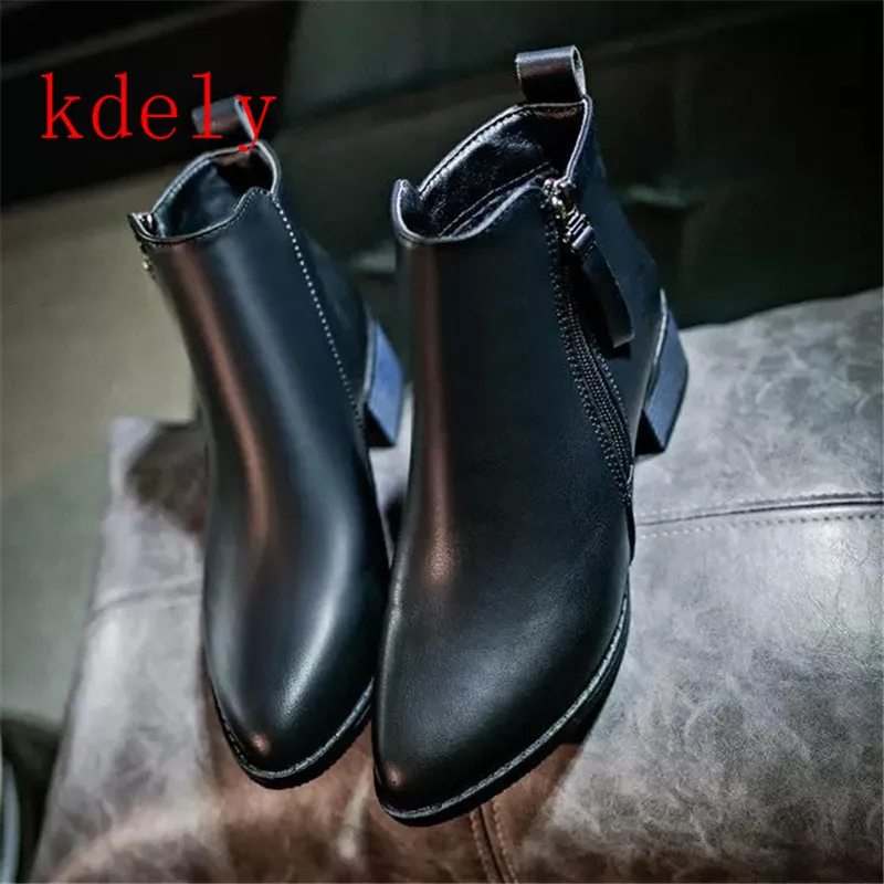 Осень-зима 2020 новые стильные популярные короткие ботинки в британском стиле на