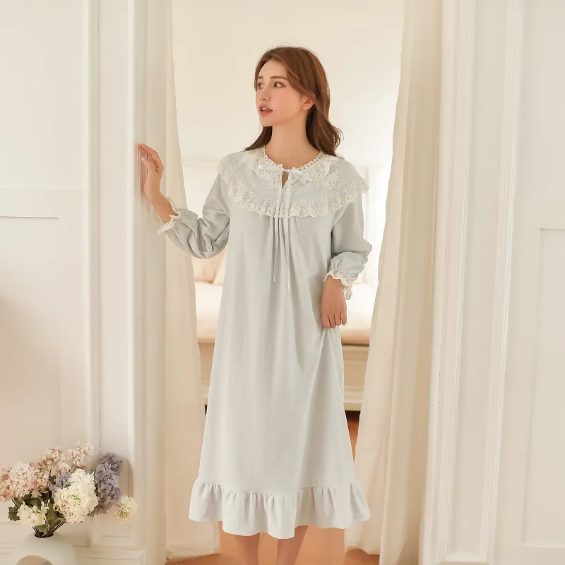 Light Blue Модные женские длинные ночные рубашки Зимние теплые плотные бархатные винтажные ночные рубашки «Принцесса» свободная Пижама 4 цвета - Цвет: Light Blue