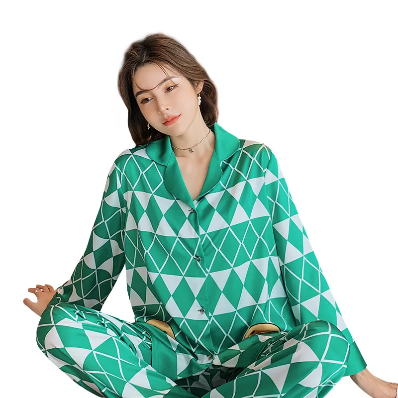 

Green Plaid Pajamas Set Women Silk Luxury Designer Korean Fashion 2021 Summer Elegant Ladies Home Clothes Sleepwear Nightwear