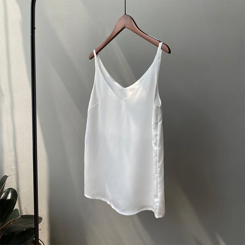 

COZOK 2021 Summer New V-neck Suspender Sleeveless Vest Women's Satin Bottom Coat Women's 0716