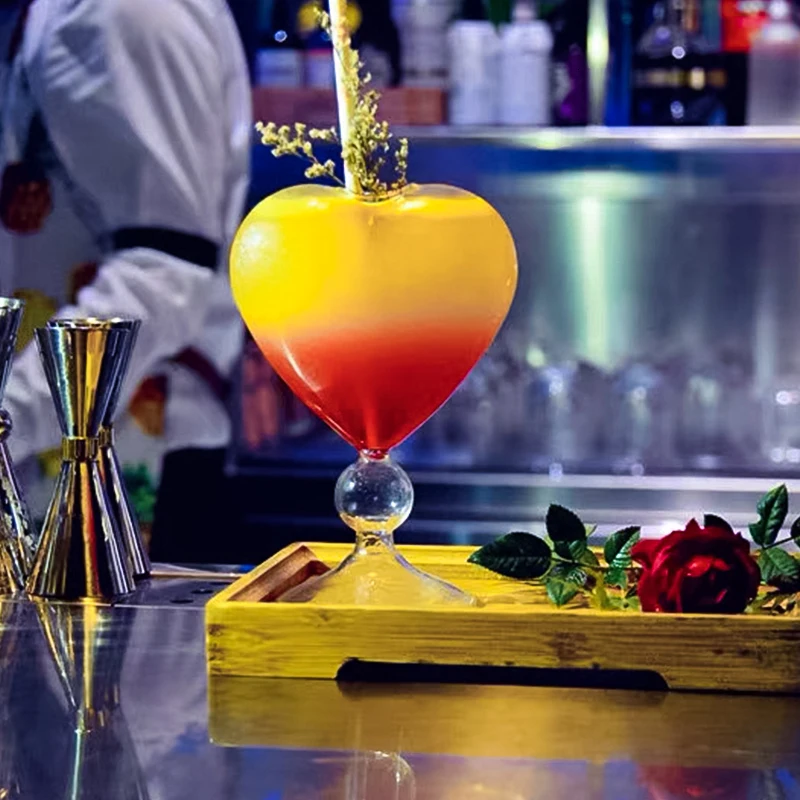 Модные Коктейльные бокалы в форме сердца романтичные с символом любви вечерние