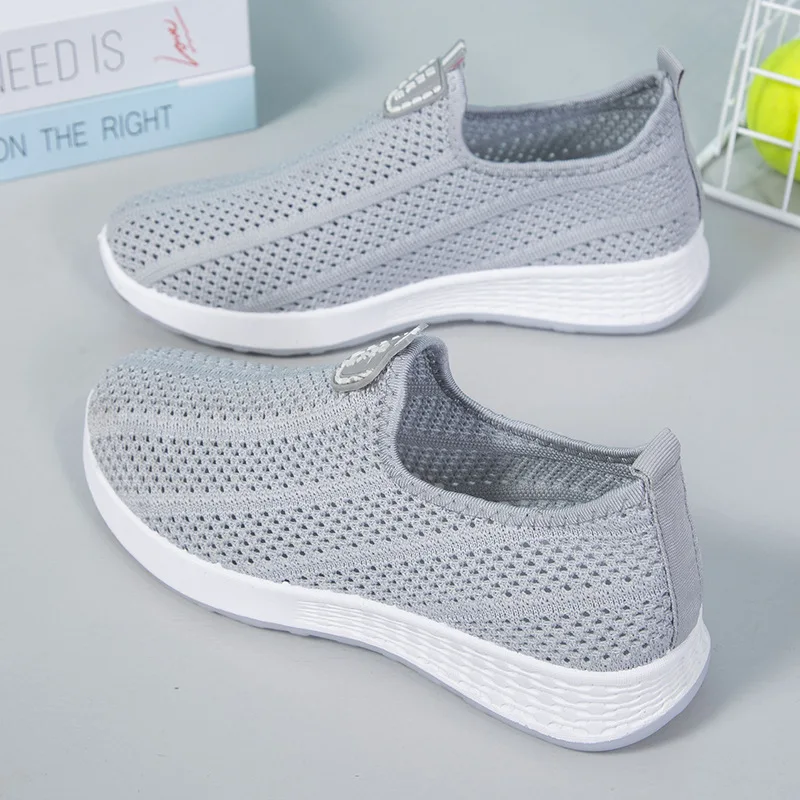 

2021 Summer Net Shoes Women's Mesh Breathable Casual Sports Shoes Mother's Shoes Soft Sole Comfortable Walking Shoes
