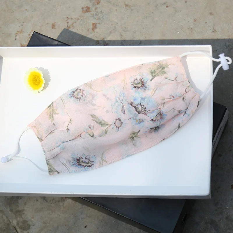 [Низкая цена] [глобальная бесплатная доставка] 2 шт. шелковая маска с принтом |