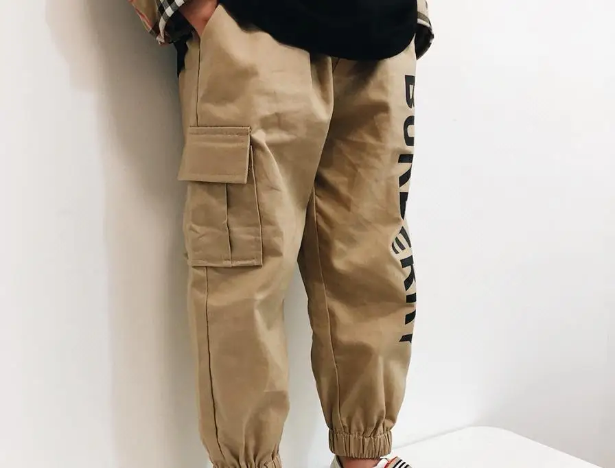 

kids fashion spring and autumn letter pants