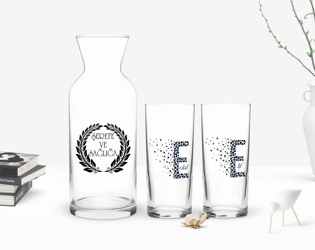 

Персонализированные красочные печатные буквы двойной Arrack чашки и графин подарок Seti-5