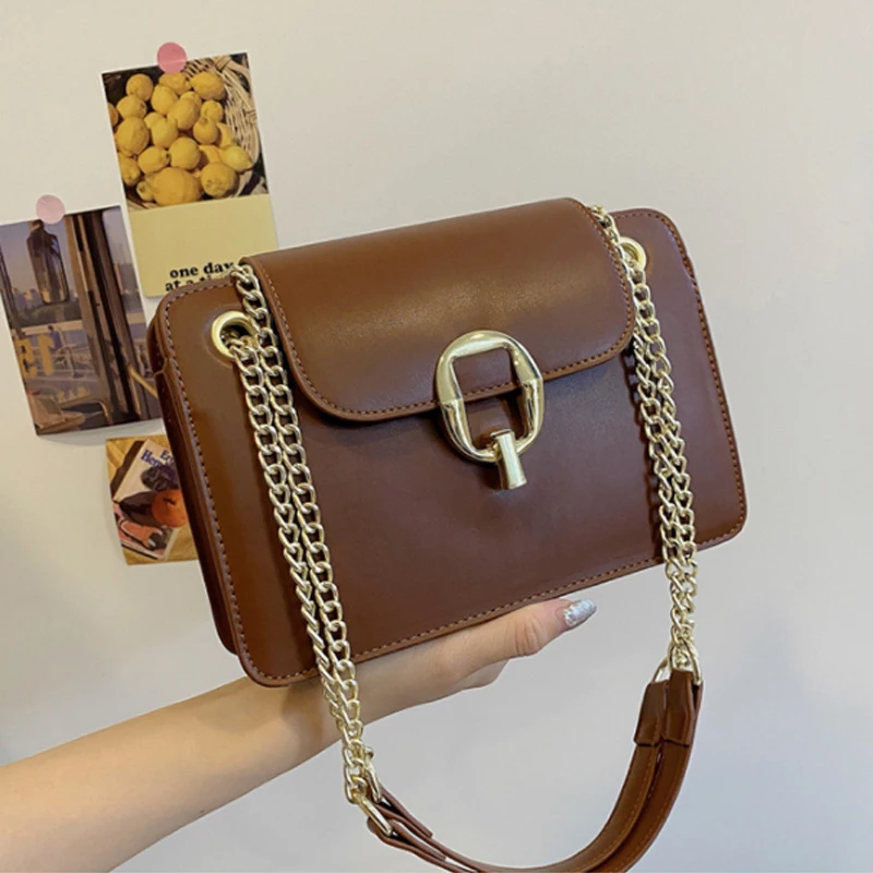 

Luxury Chain Crossbody Bag 2021 Summer New Fashion Designer Shoulder Bag Small Square Bag
