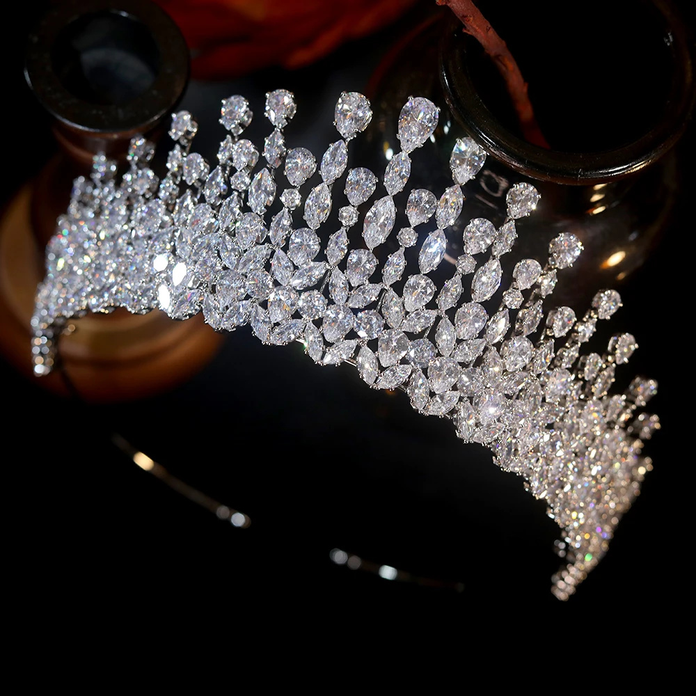 

ASNORA Tiaras and Crown Vintage Classic Ladies Crystal Headband Bridal Banquet Wedding Tiara Crown Princess Hair Accessories