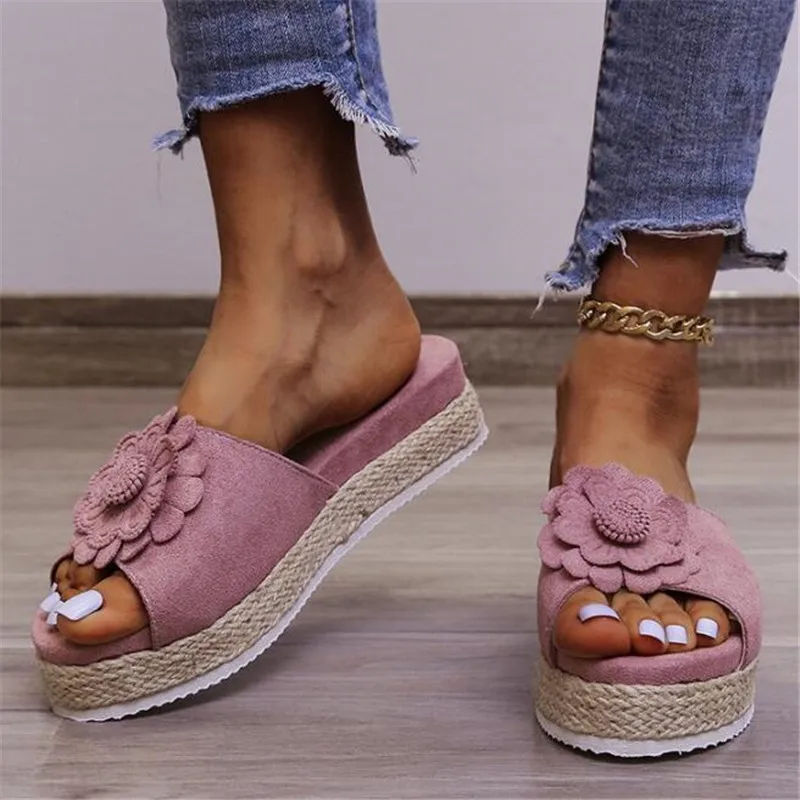 

Summer new style large size women's slippers fashion casual platform sandals women suede breathable slides womens slippers